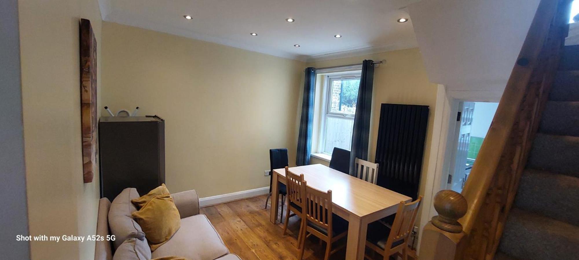 Three Bedroom House Lancaster Road 伦敦 外观 照片