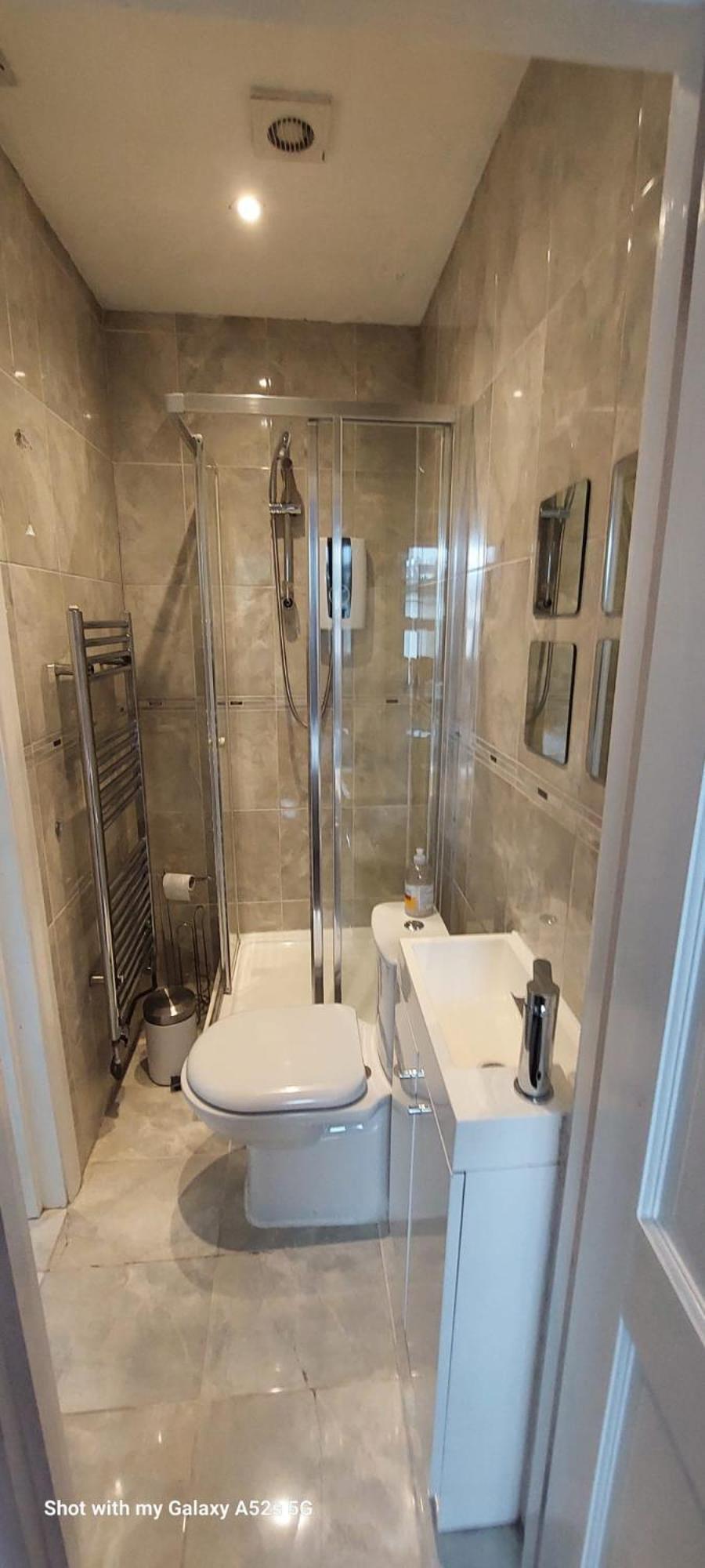 Three Bedroom House Lancaster Road 伦敦 外观 照片